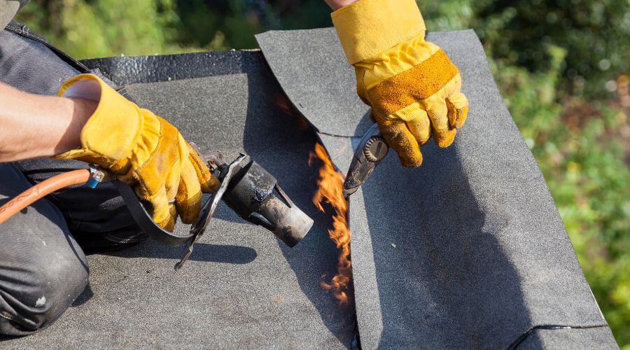 Professional flood damage restoration services in Oliver Springs, TN